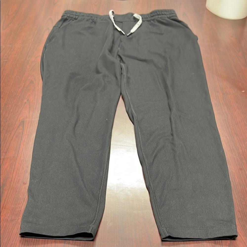 NWOT Lululemon Athletica Black Athletic Pants